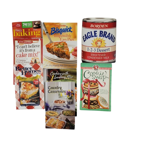 Bundle of 8 recipe books/pamphlets - Picture 1 of 5